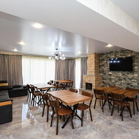 Hotel Heaven Hill Kazbegi Esterno foto