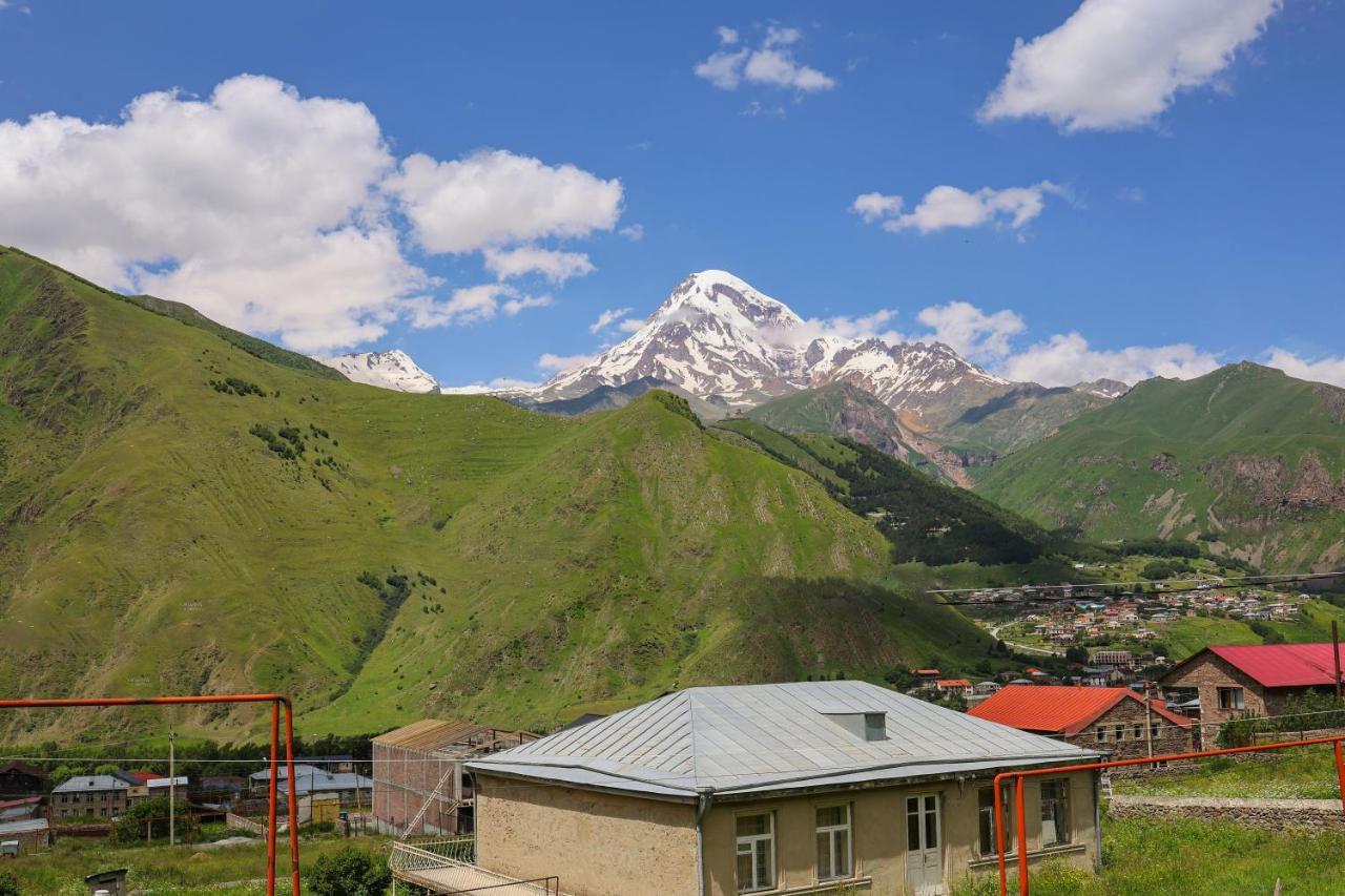 Hotel Heaven Hill Kazbegi Esterno foto