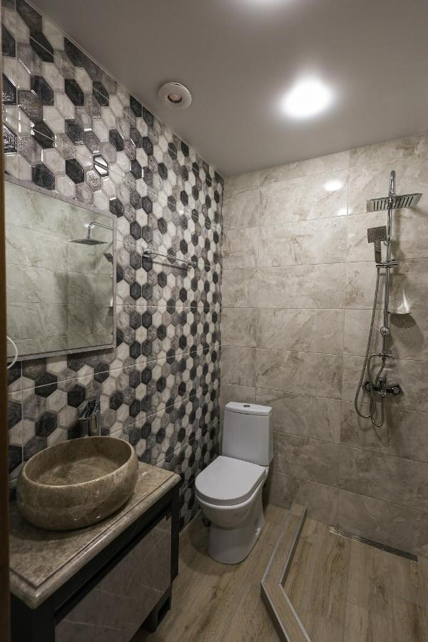 Hotel Heaven Hill Kazbegi Esterno foto