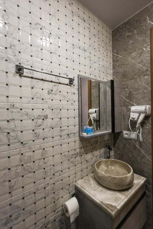 Hotel Heaven Hill Kazbegi Esterno foto