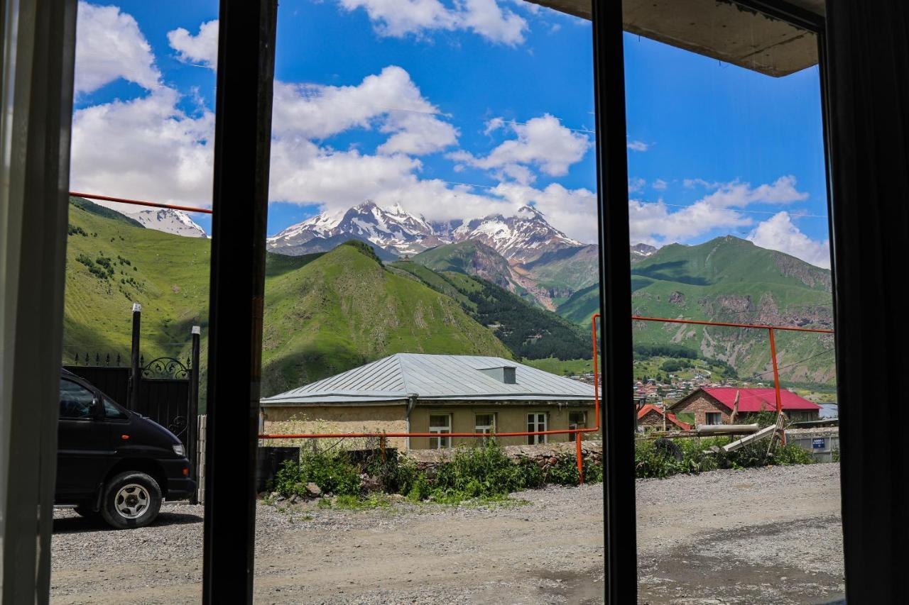 Hotel Heaven Hill Kazbegi Esterno foto